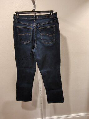 Lee Jeans Women's Relaxed Fit Size 14 Short Stretch Blue 5 Pocket Zip Fly Denim